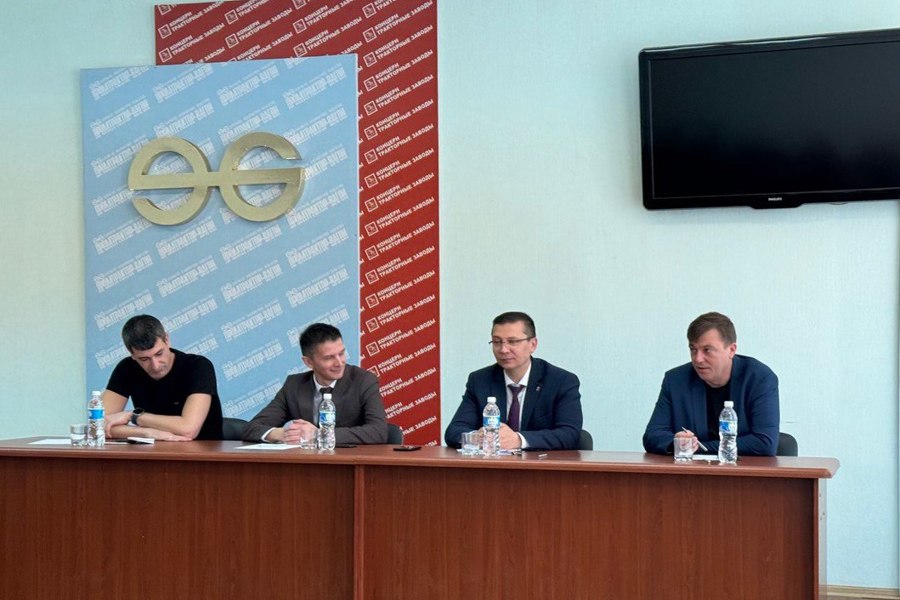 Более 70 сотрудников «КАВАЗ» приняли участие в Едином информационном дне Более 70 сотрудников «КАВАЗ» приняли участие в Едином информационном дне