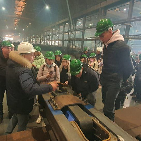 Экскурсия для молодых специалистов предприятий Концерна «Тракторные заводы» на нашем заводе КАВАЗ