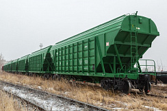 Вагоны-хопперы модели 19-3058